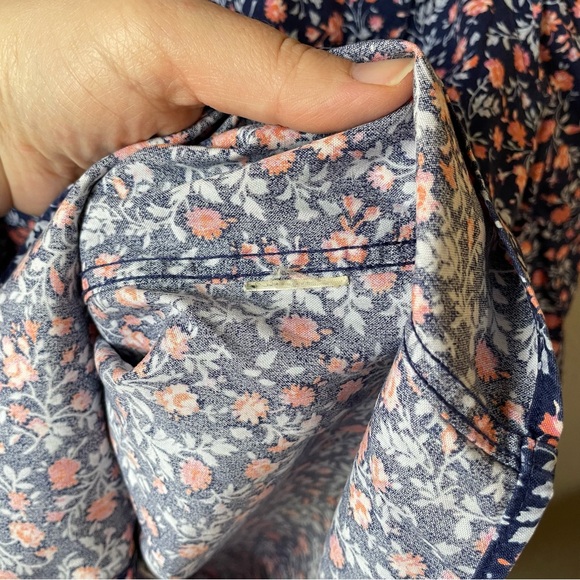 LL Bean Womens XL Reg Wrinkle Free Purple Dainty Floral Button Down Shirt - Picture 5 of 8